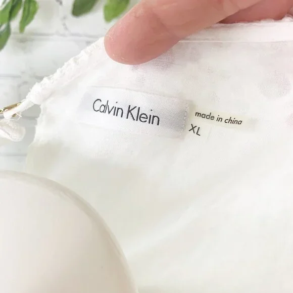 CALVIN KLEIN WHITE EYELET SLEEVELESS TOP AND SKIRT SET - XL / 14 - Picture 5 of 12